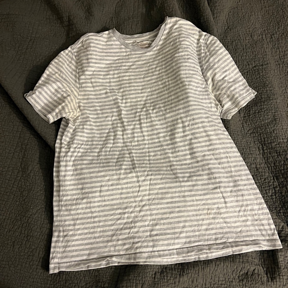 Amazon Essentials Light Gray and White Striped Tee